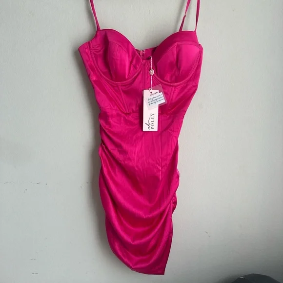 Elegant Pink Bodycon Dress - Picture 2 of 3